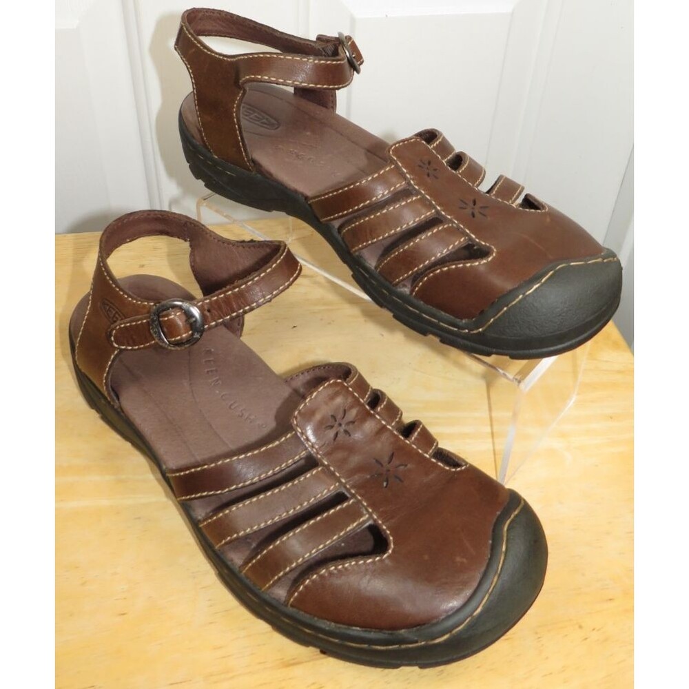 Keen Women's Paradise Sandals Brown Leather Floral Cutout Fisherman Size 10